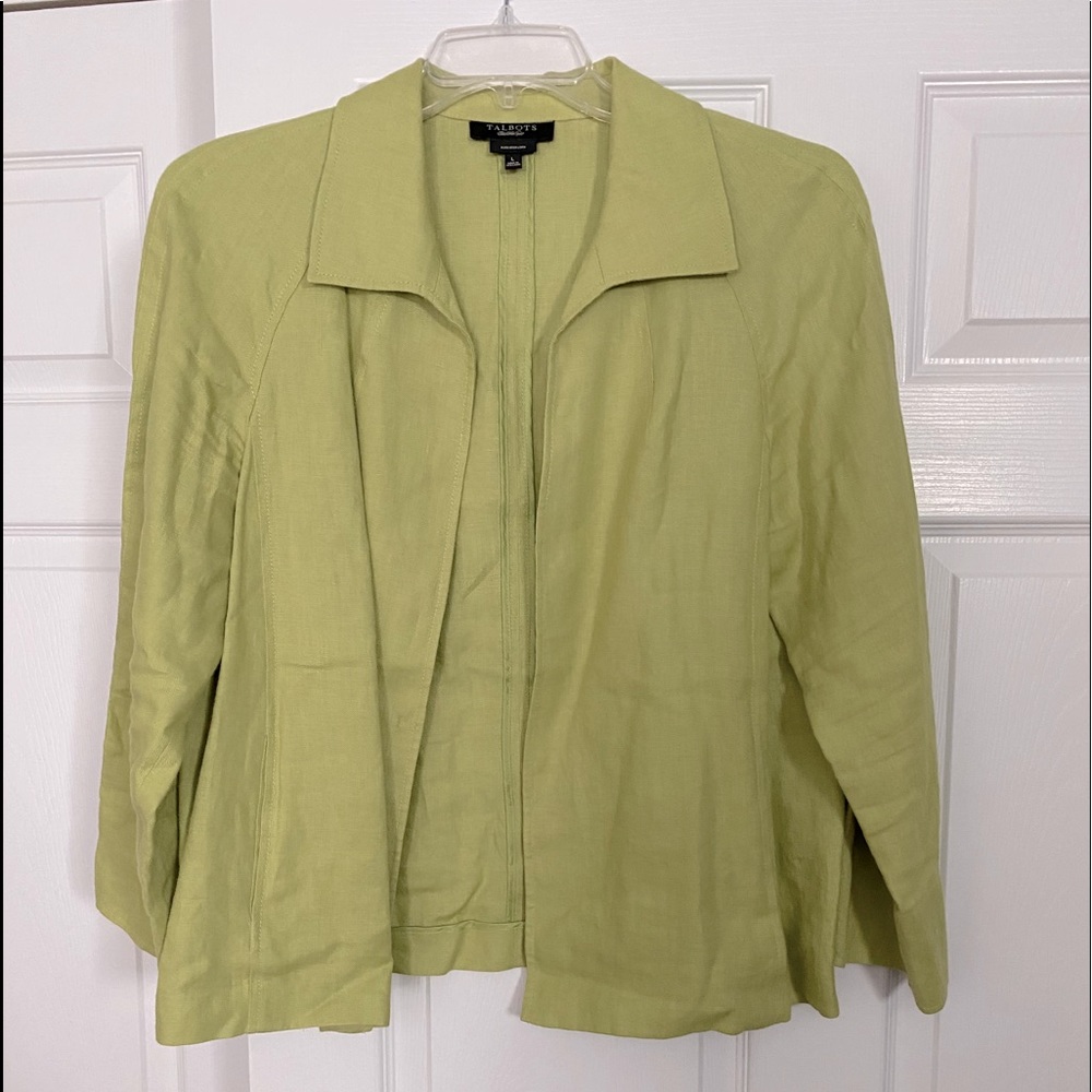 Linen Jacket with Slit Pockets
